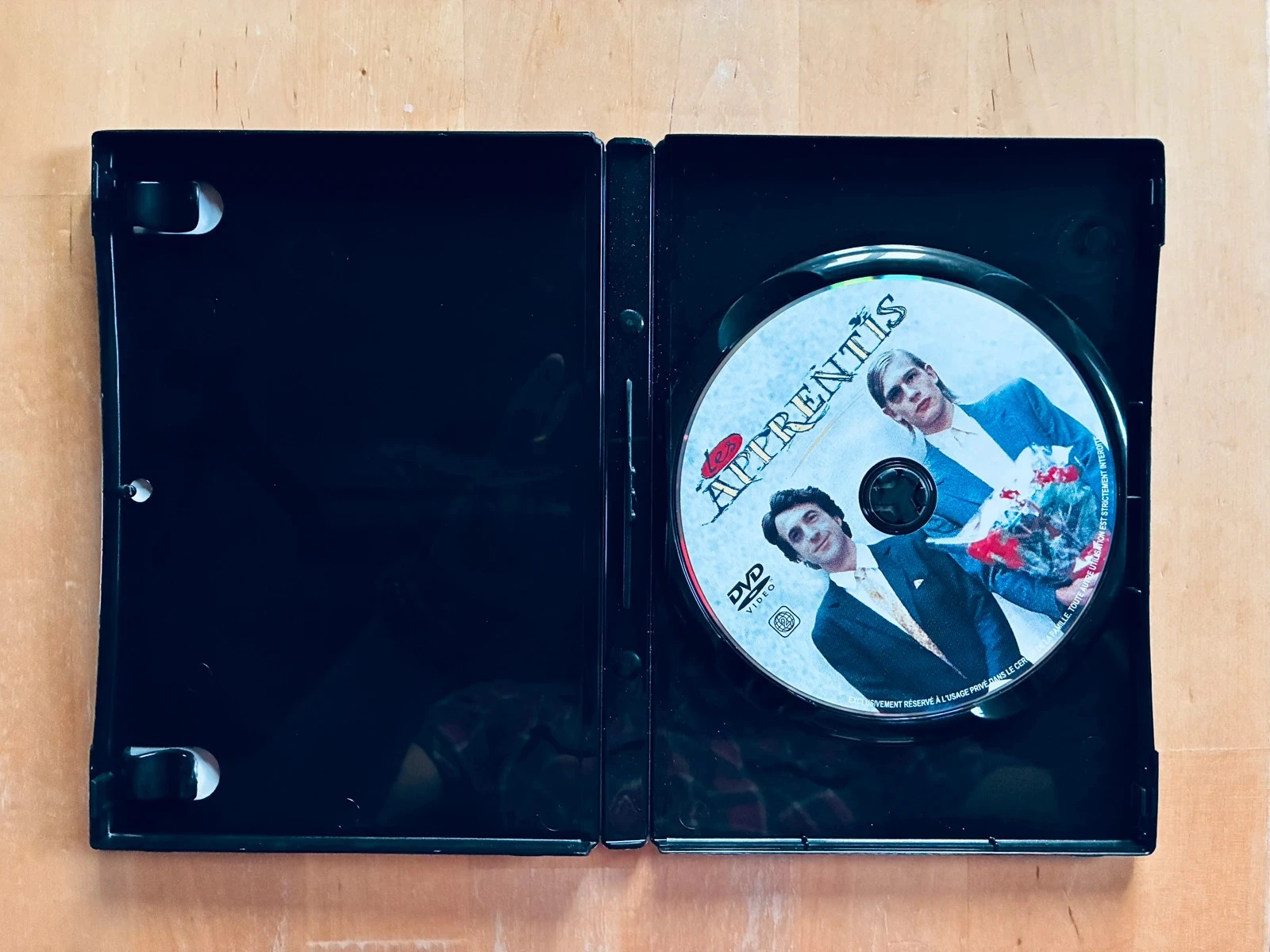DVD Os Aprendizes de Pierre Salvadori. – photo 2
